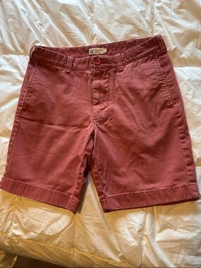 J. Crew Men's Flat Front Chino Shorts in Dusty Rose